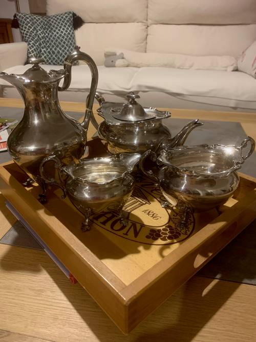 Vends ensemble service à thé, café, argenté (anglais)