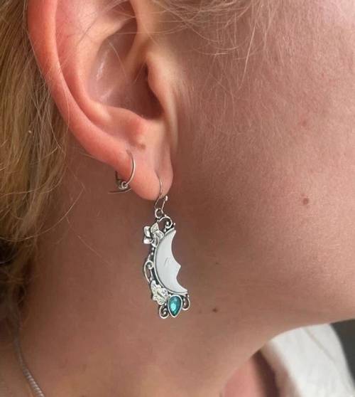 Boucle d’oreilles lune et étoiles Neuf ·Bershka