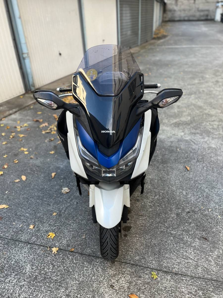 Vends scooter Honda Forza 125, 2016, 48700km