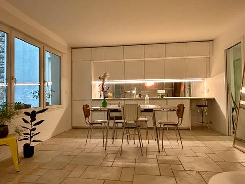 Loue studio meublé - 34m² - jardin privatif 30m² entièrement refait à neuf et équipé