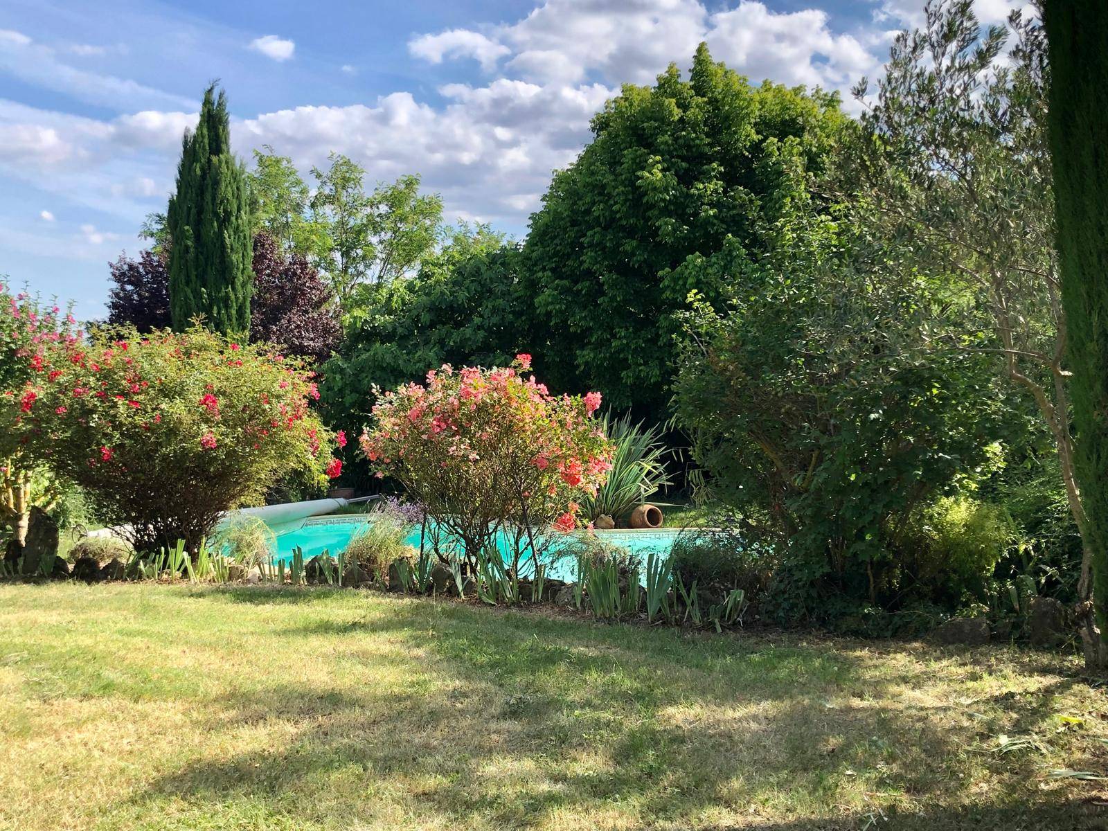 Loue gîte indépendant dans maison familiale - 4 couchages - Luberon - Manosque (04)