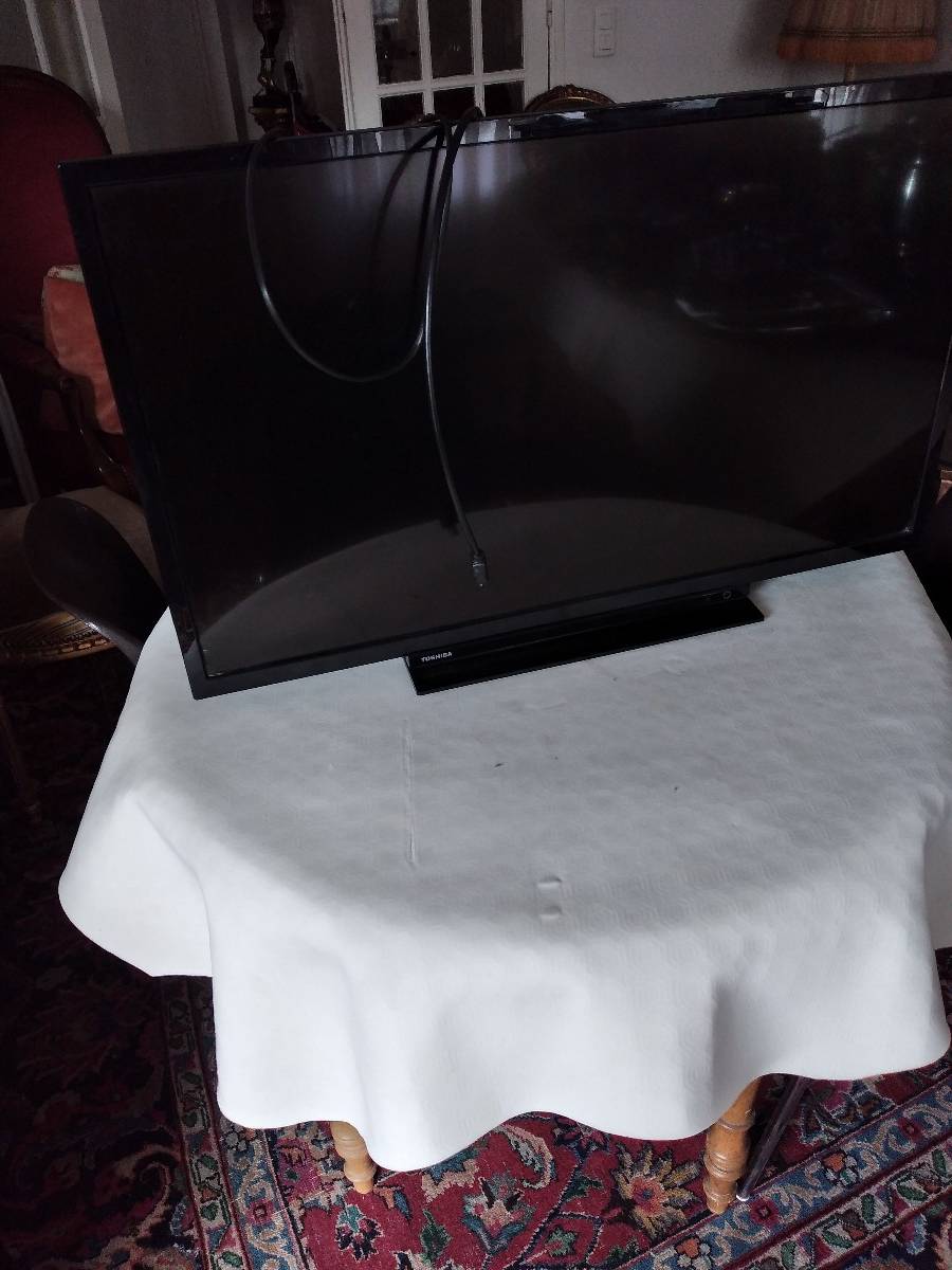 Vends téléviseur Toshiba 80cm