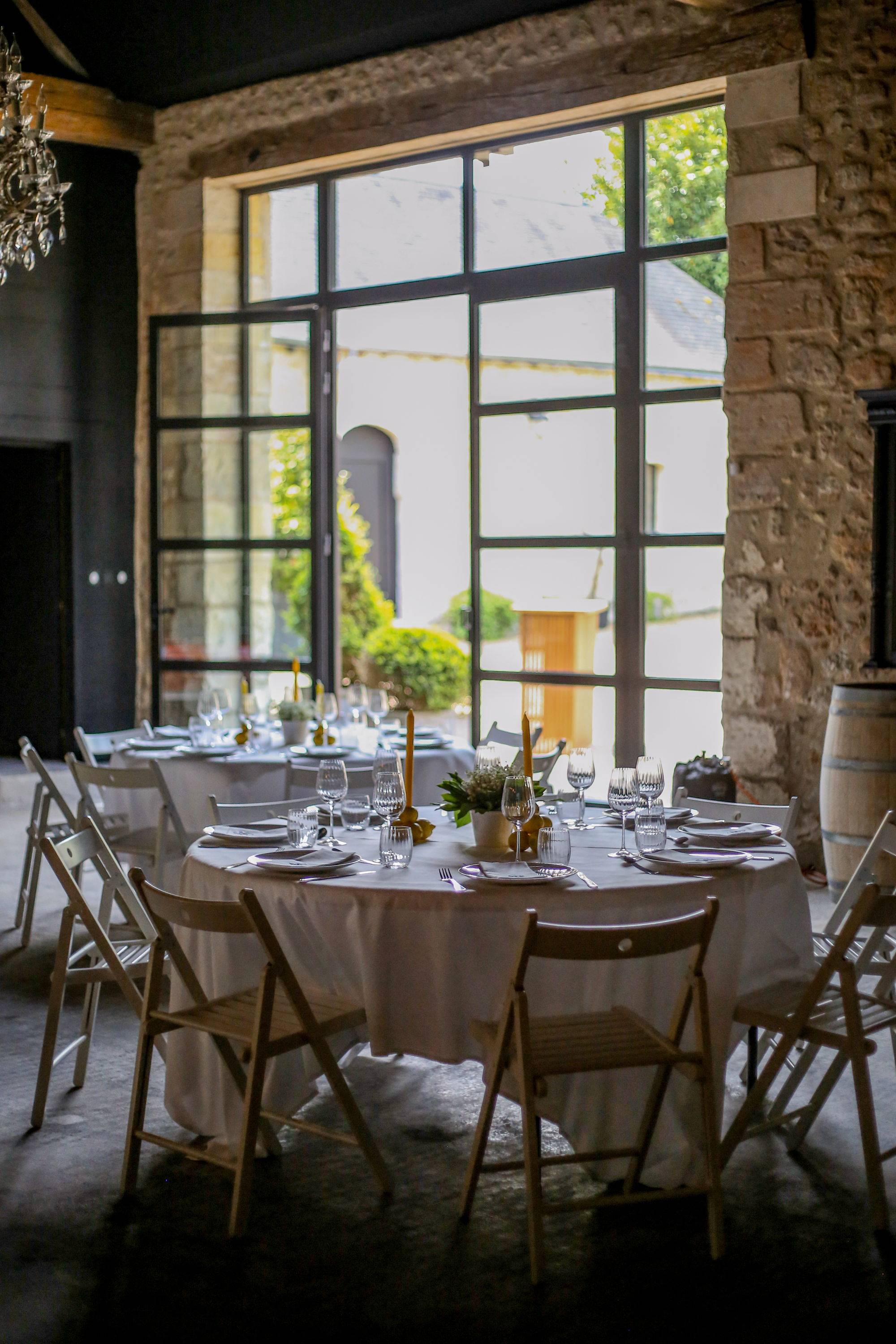 Loue salle haut de gamme pour réceptions privées – jusqu’à 50 personnes – Vallée de la Loire