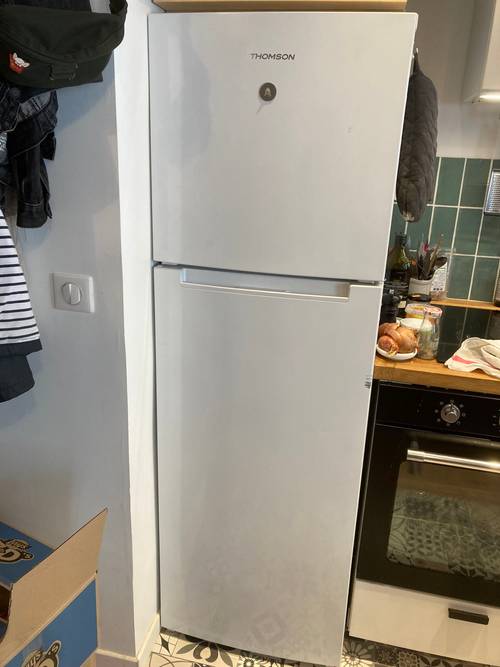 Vends frigo Thompson