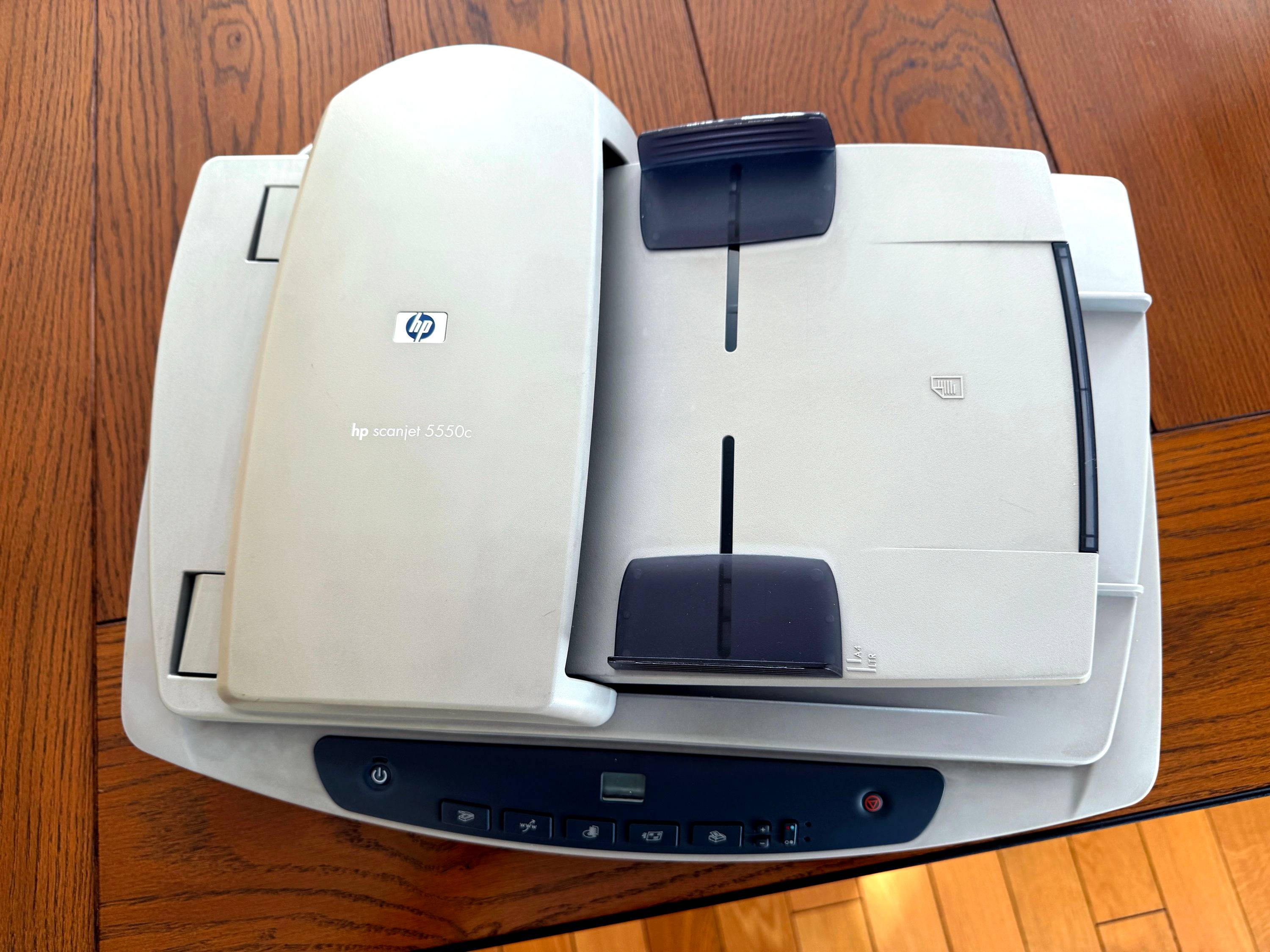 Vends scanner HP Scanjet série 5550 C