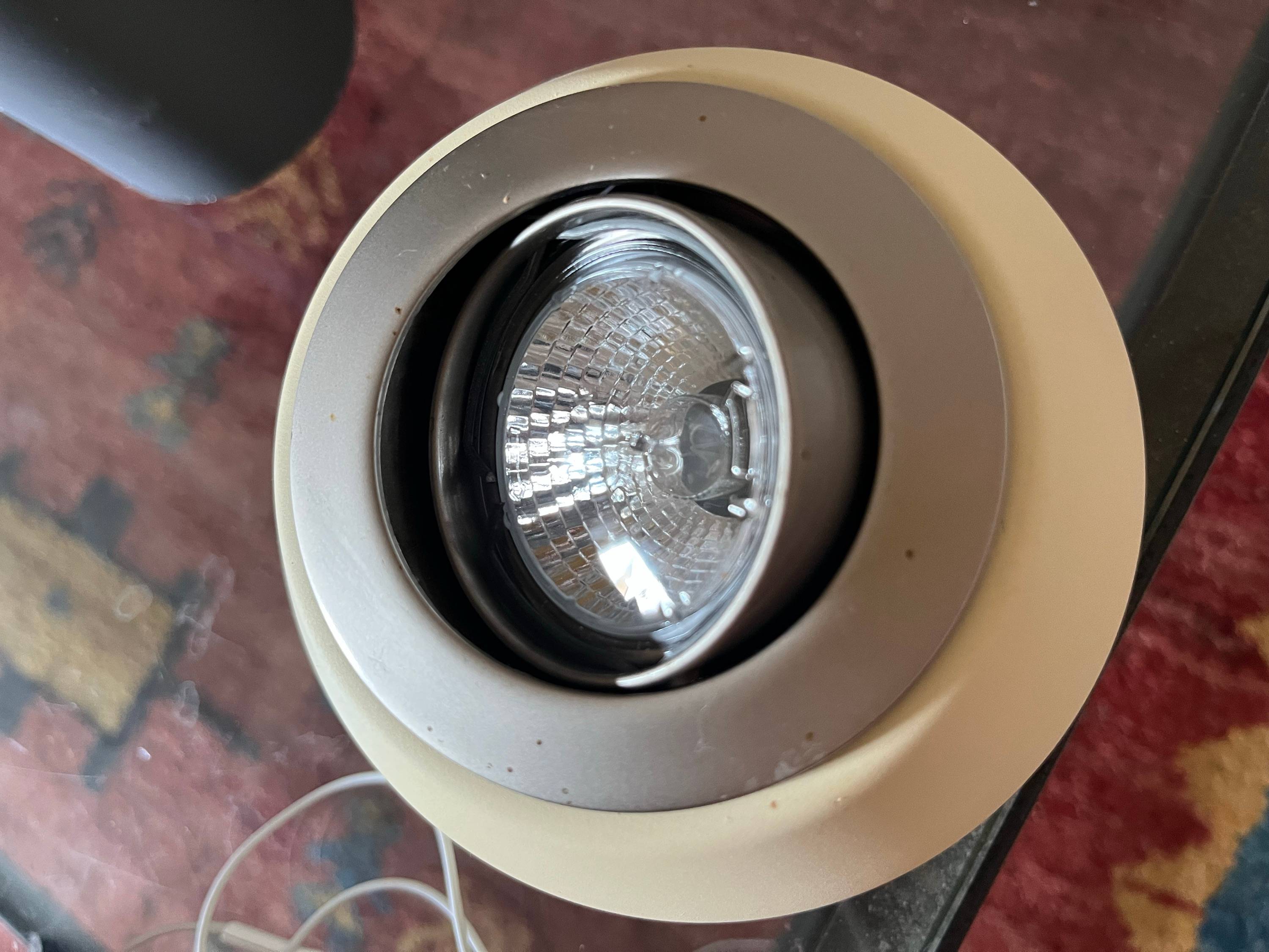 Vends spot orientable