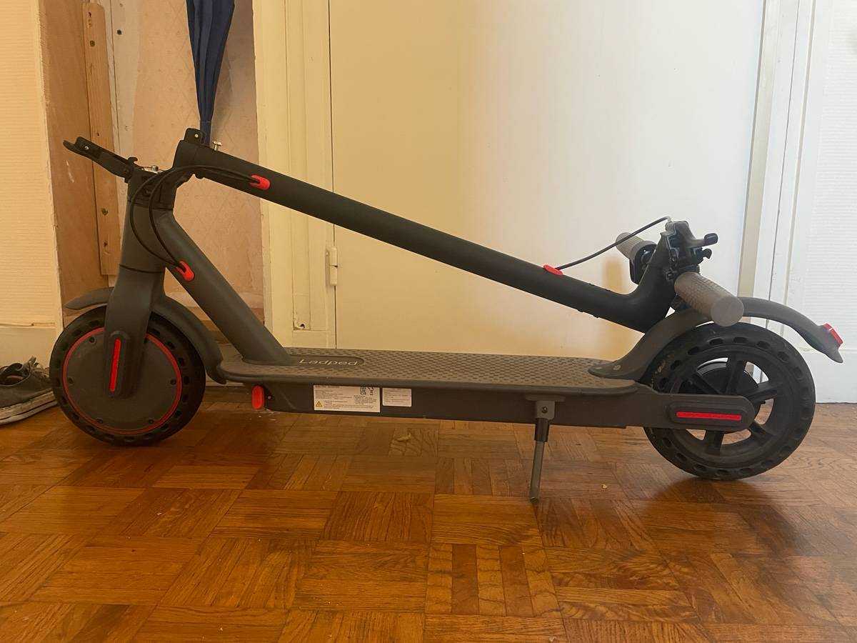 Vends trottinette électrique neuve
