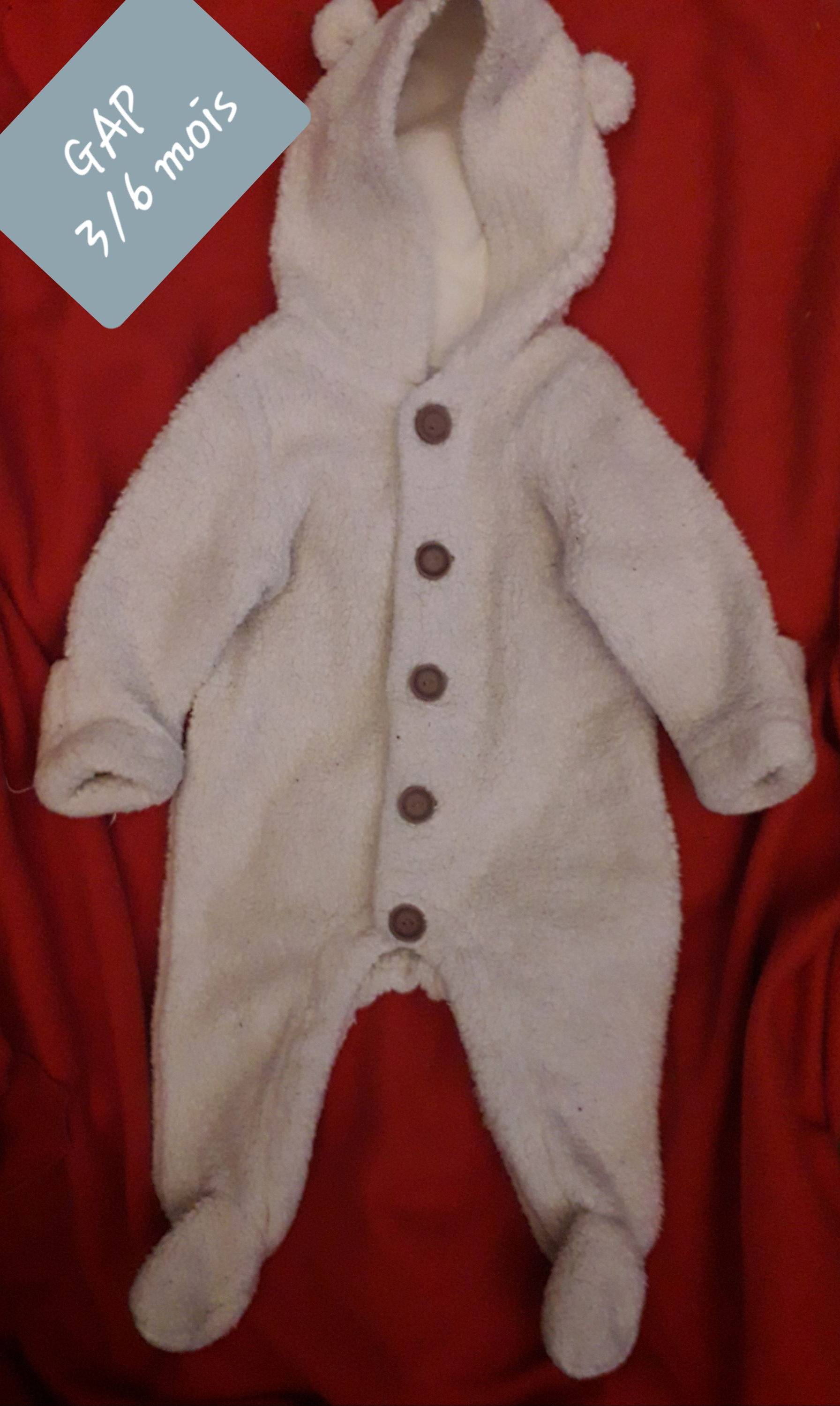 Vends combinaison très chaude en mouton - Taille 3 mois