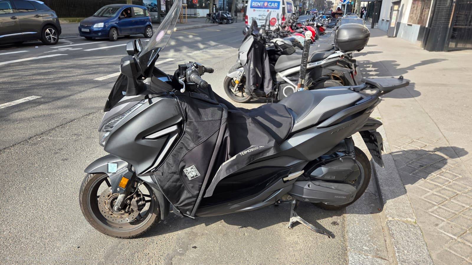 Vends Honda Forza 125, 2019, 31000km