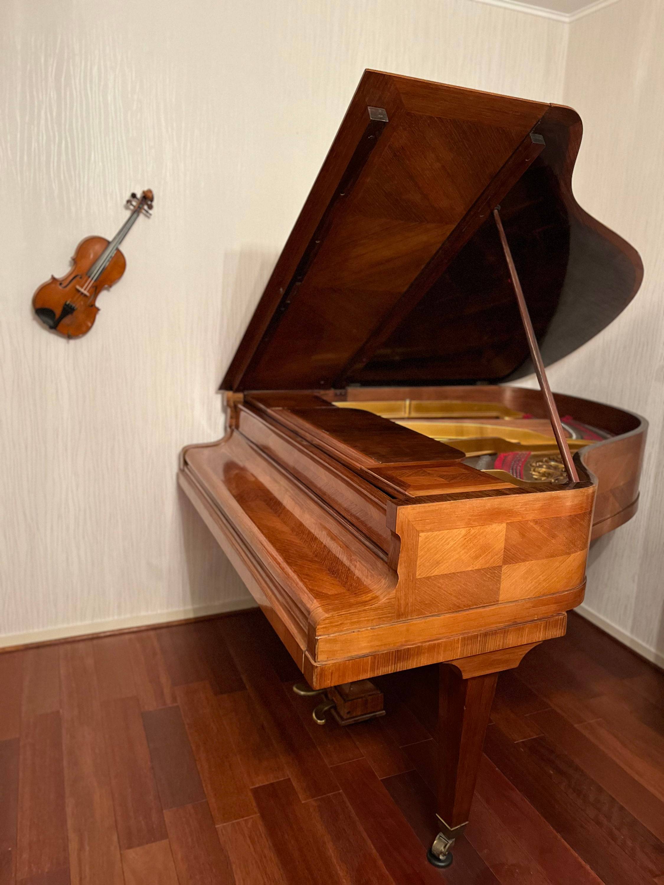 Piano quart de queue Pleyel