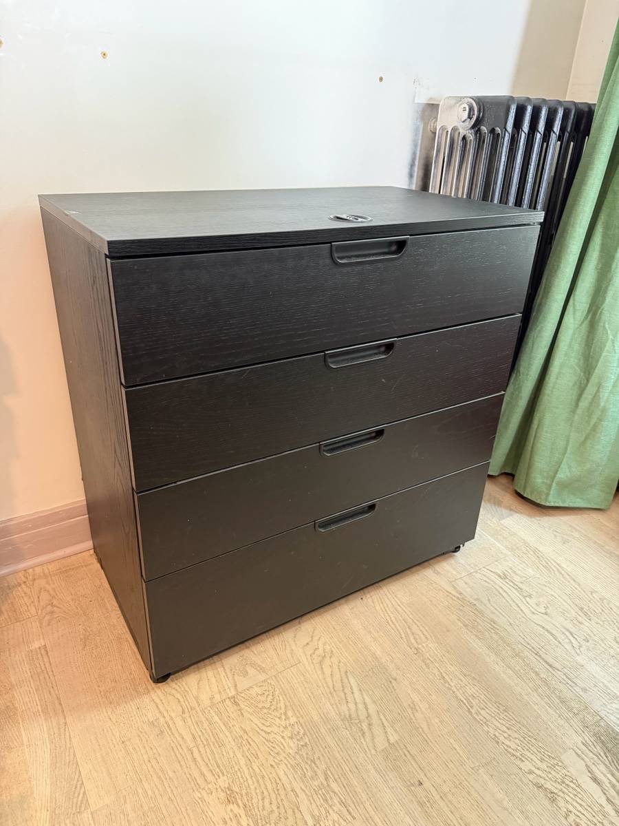 Vends commode de rangement bureau Galant Ikea état comme neuf