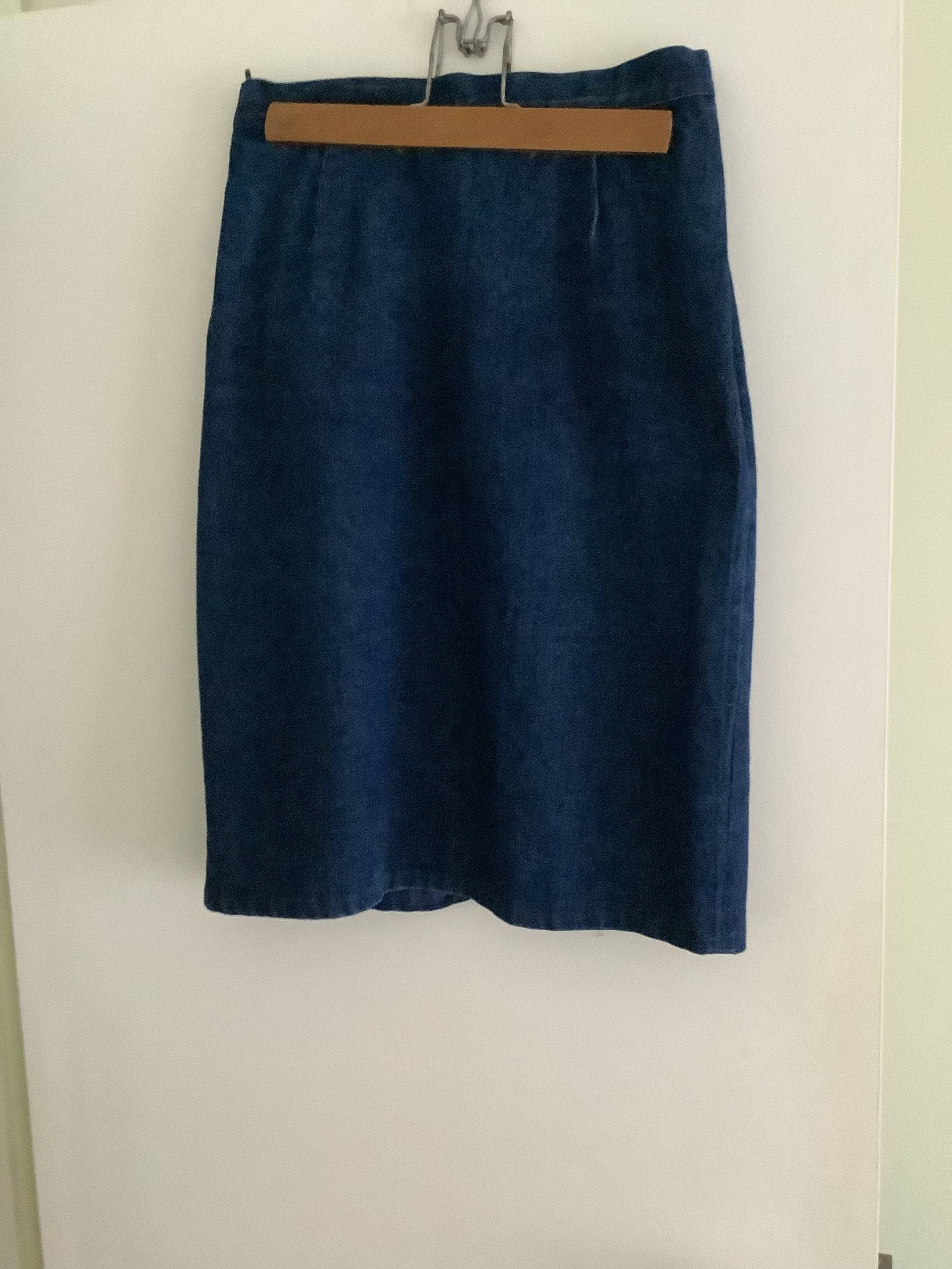 Vends jupe en jean Daniel Hechter - Taille L