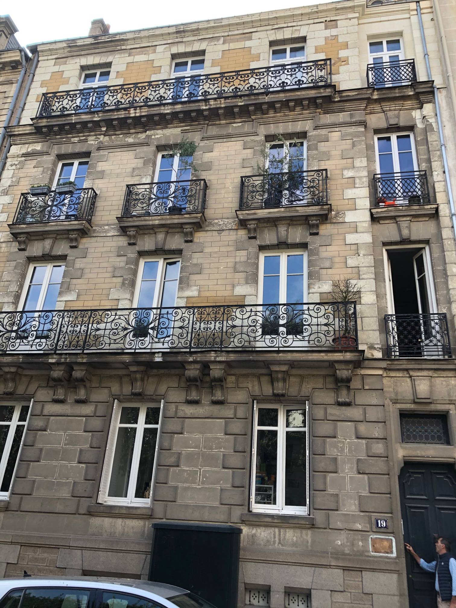 Loue T6 - 160m² - 4 chambres - Nantes centre (44)