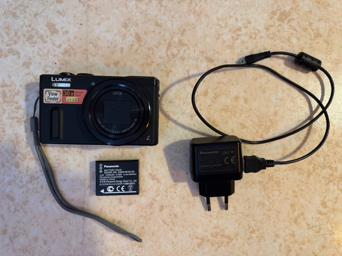 Vends PANASONIC Lumix TZ-60 très bon état