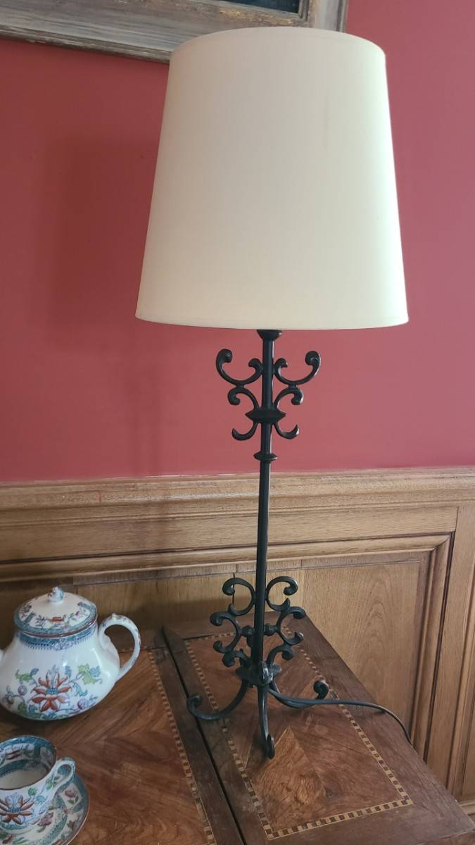 Vends lampe en bronze Objet Insolite