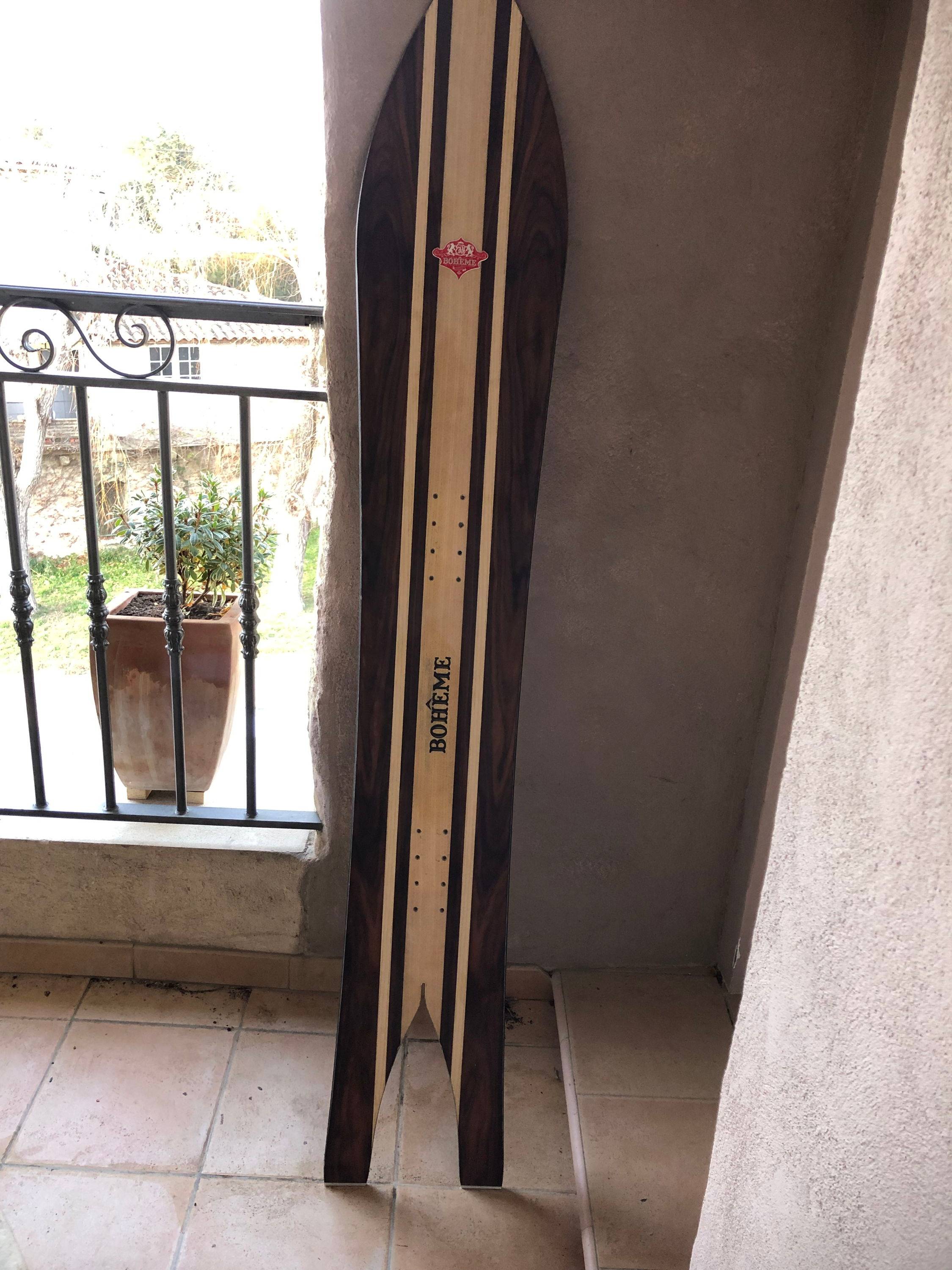 Vends snowboard Bohème swallow