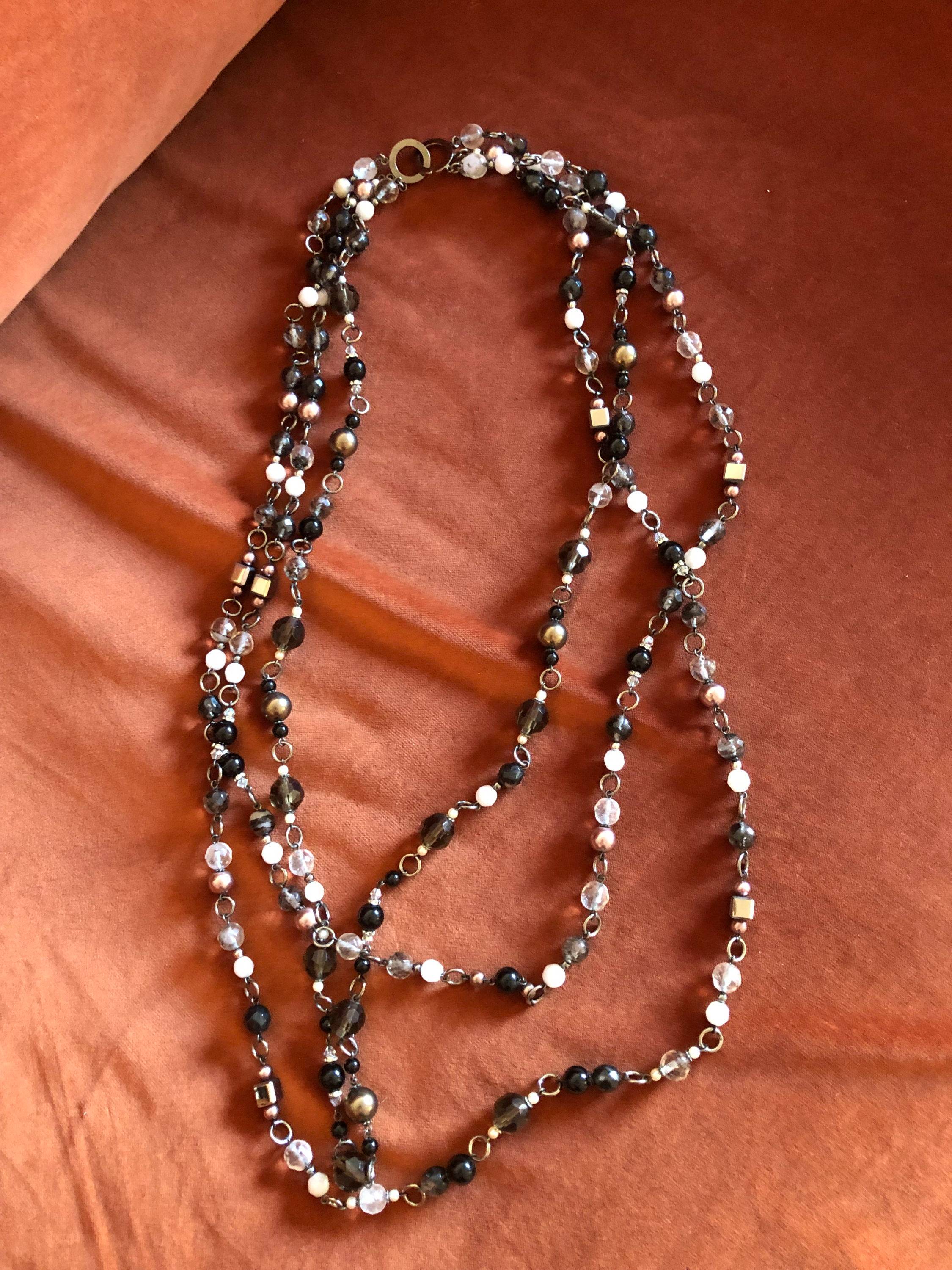 Vends collier fantaisie en perles