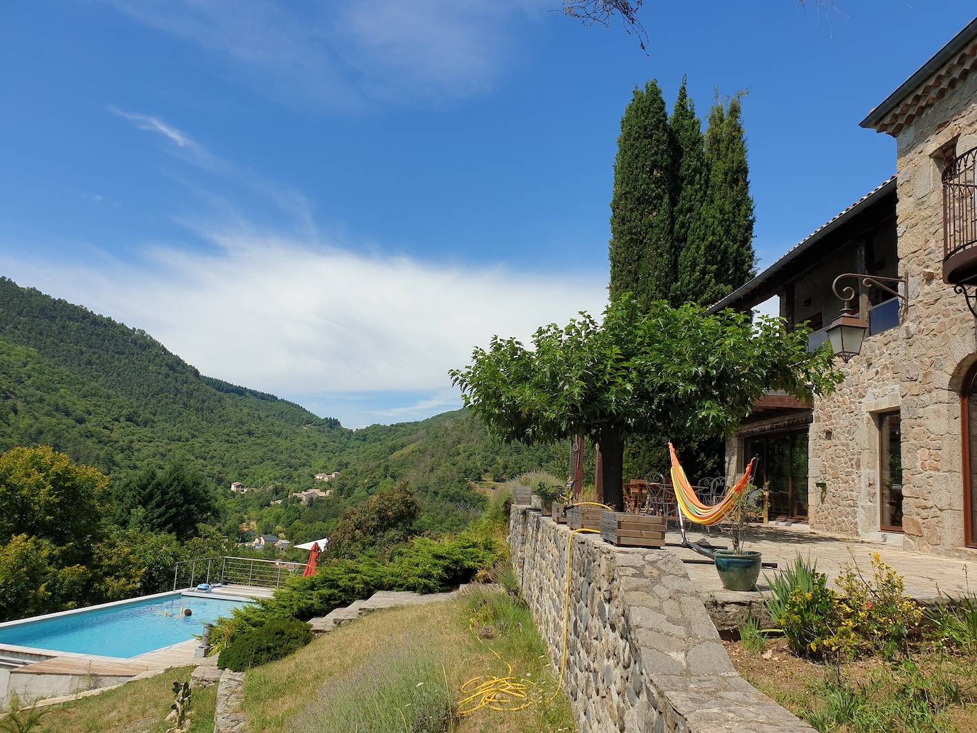 Loue villa de charme avec piscine et vue spectaculaire - 15 couchages