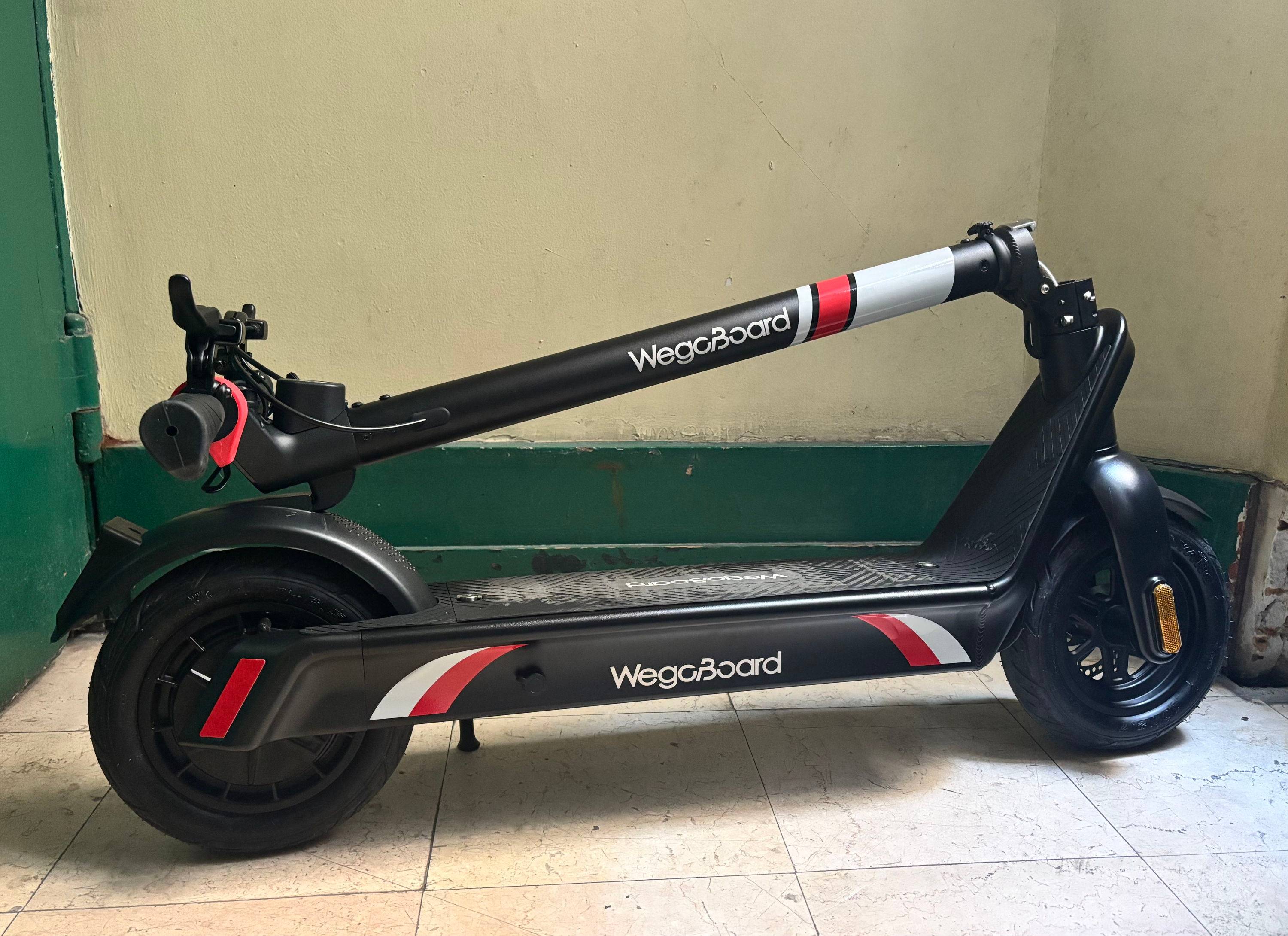 Trottinette électrique Barooder 4 – Quasi neuve, 1 seul trajet