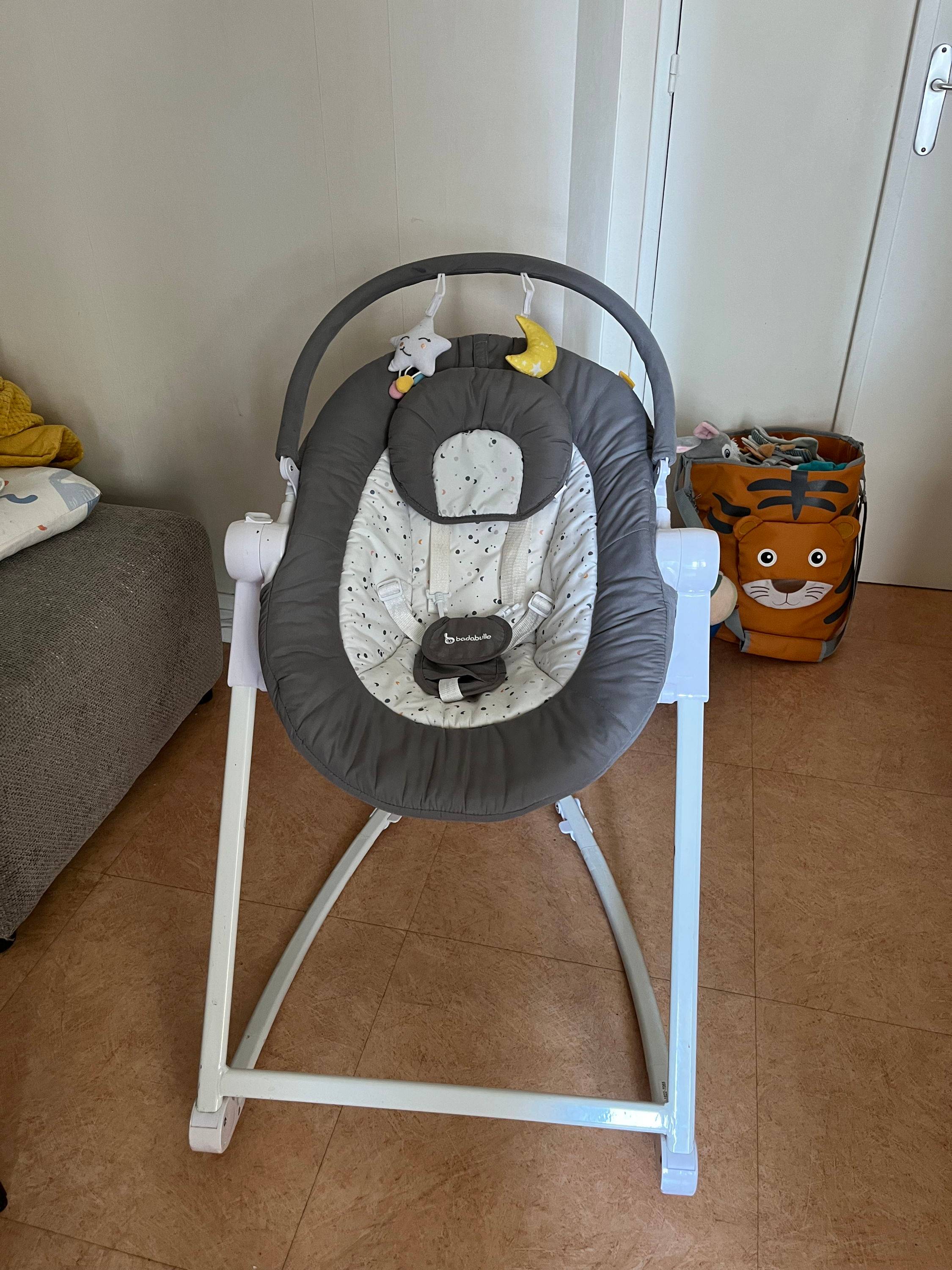 Vends transat Badabulle pliable et réglable en hauteur