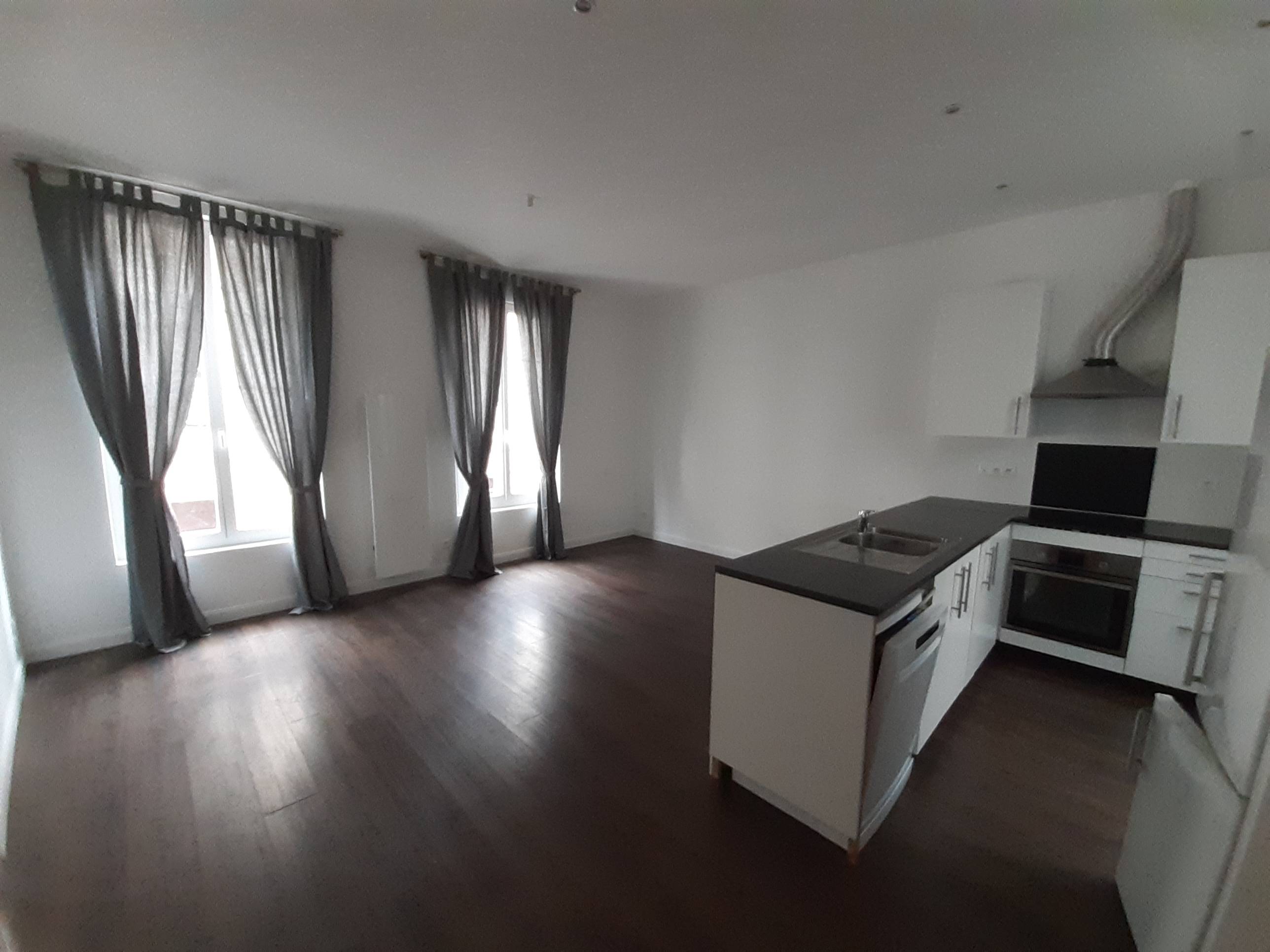 Loue appart. T2, 41m² avec place de parking fermée, Rouen centre (76)