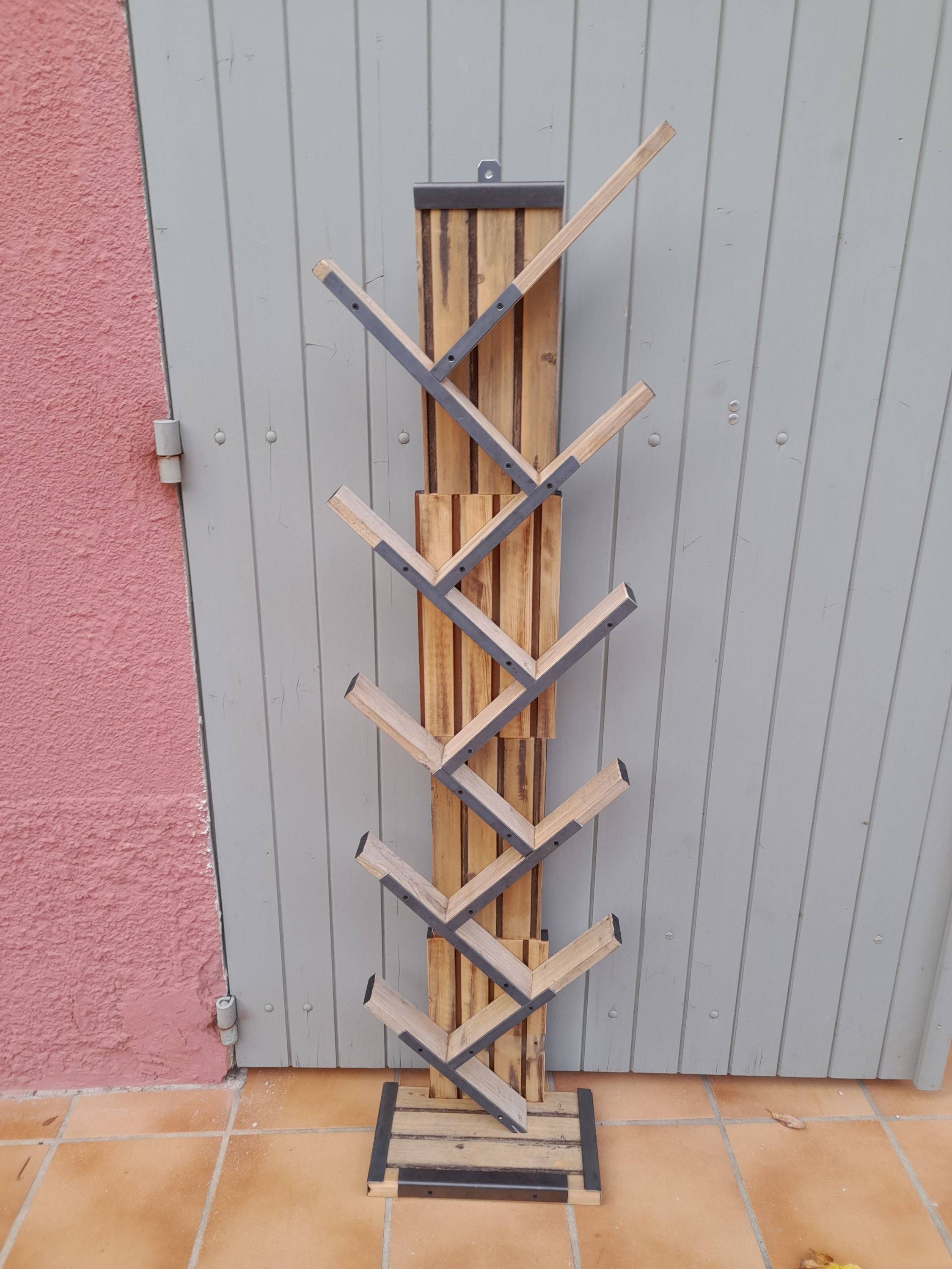 Vends 1 étagère biblio-arbre pour livres de poches