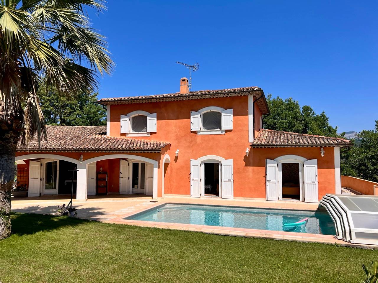 Vends maison - 250m² - Opio