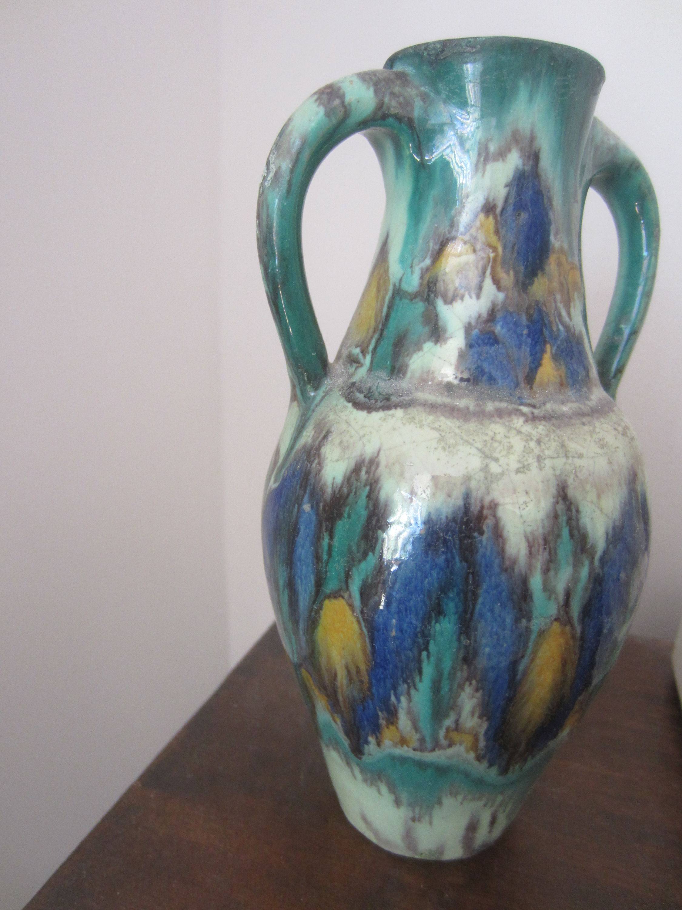 Petit vase ancien en poterie de Tunisie originaire de Nabeul époque 1930