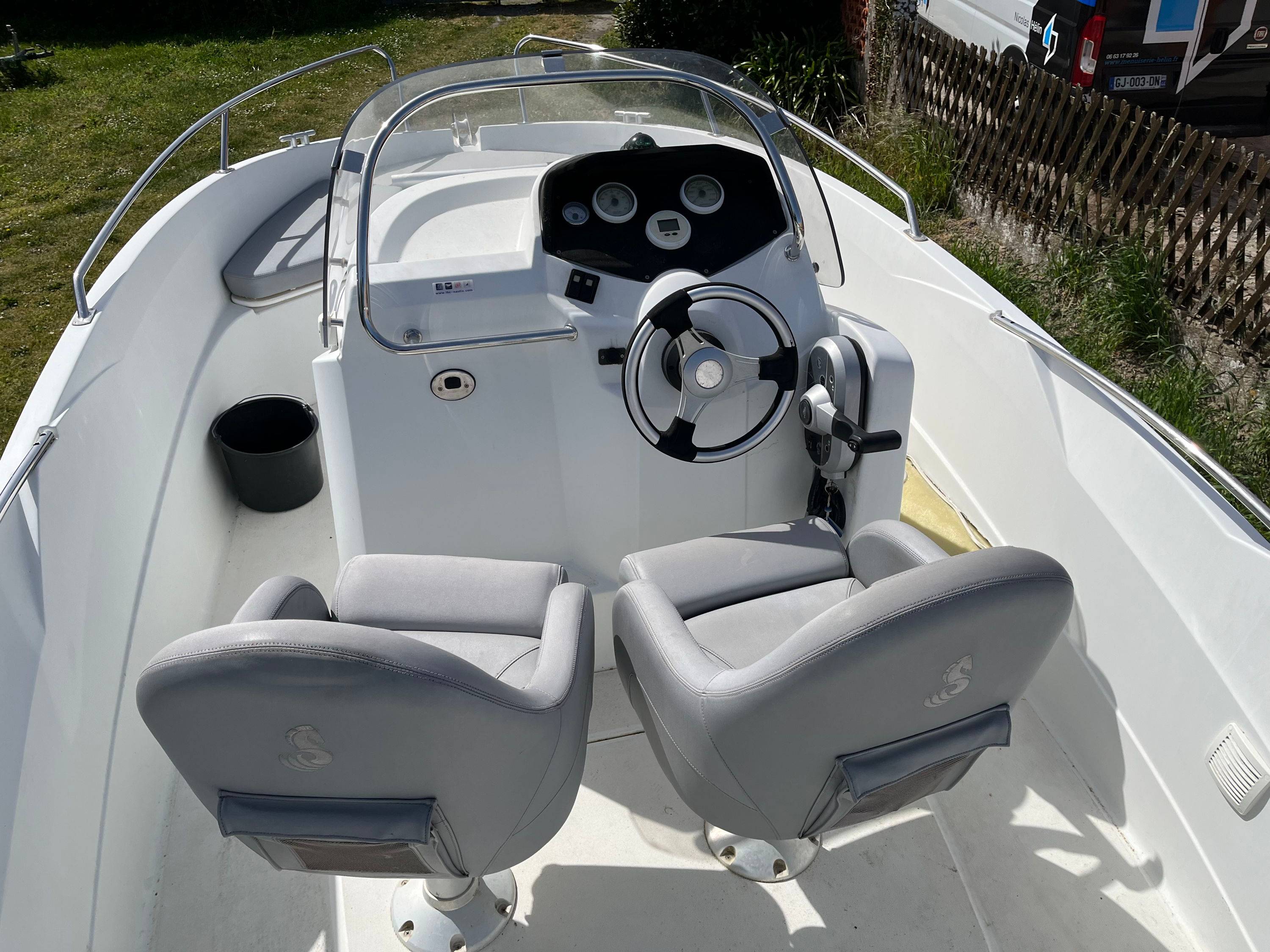 Bateau Flyer 5.50 open