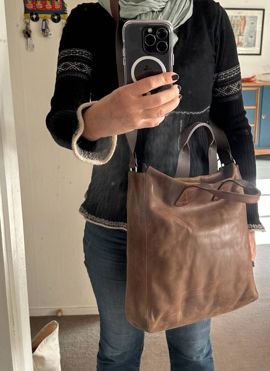 Vends sac cabas en cuir marron M0851 neuf