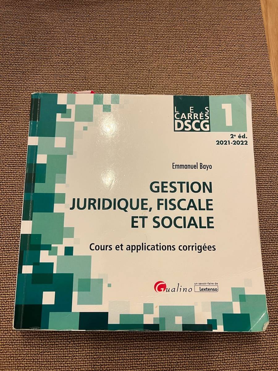 Vends les carrés DSCG gestion juridique, fiscale et sociale