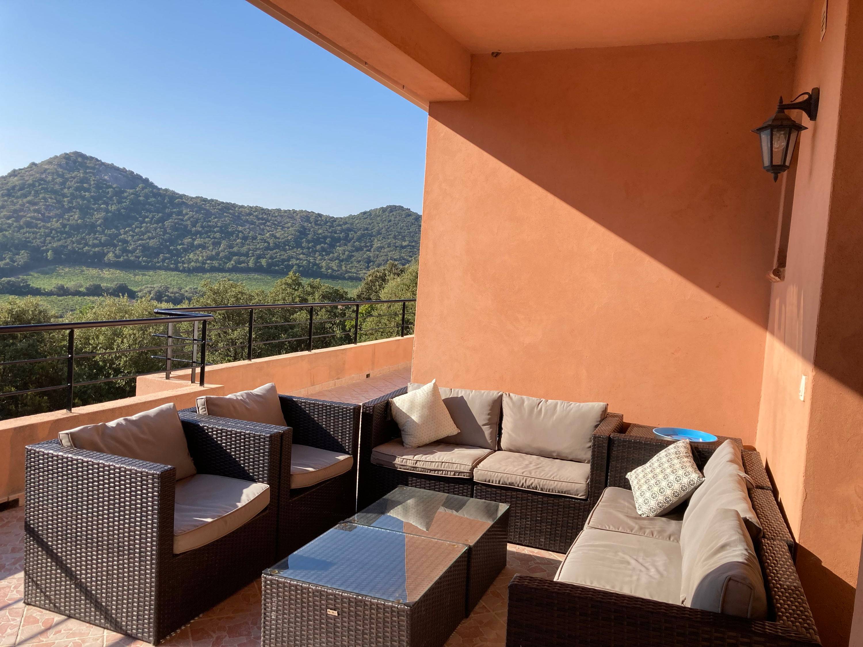 Loue villa 4 chambres avec piscine au calme absolu à Lecci, près Porto Vecchio (20) - 9 couchages