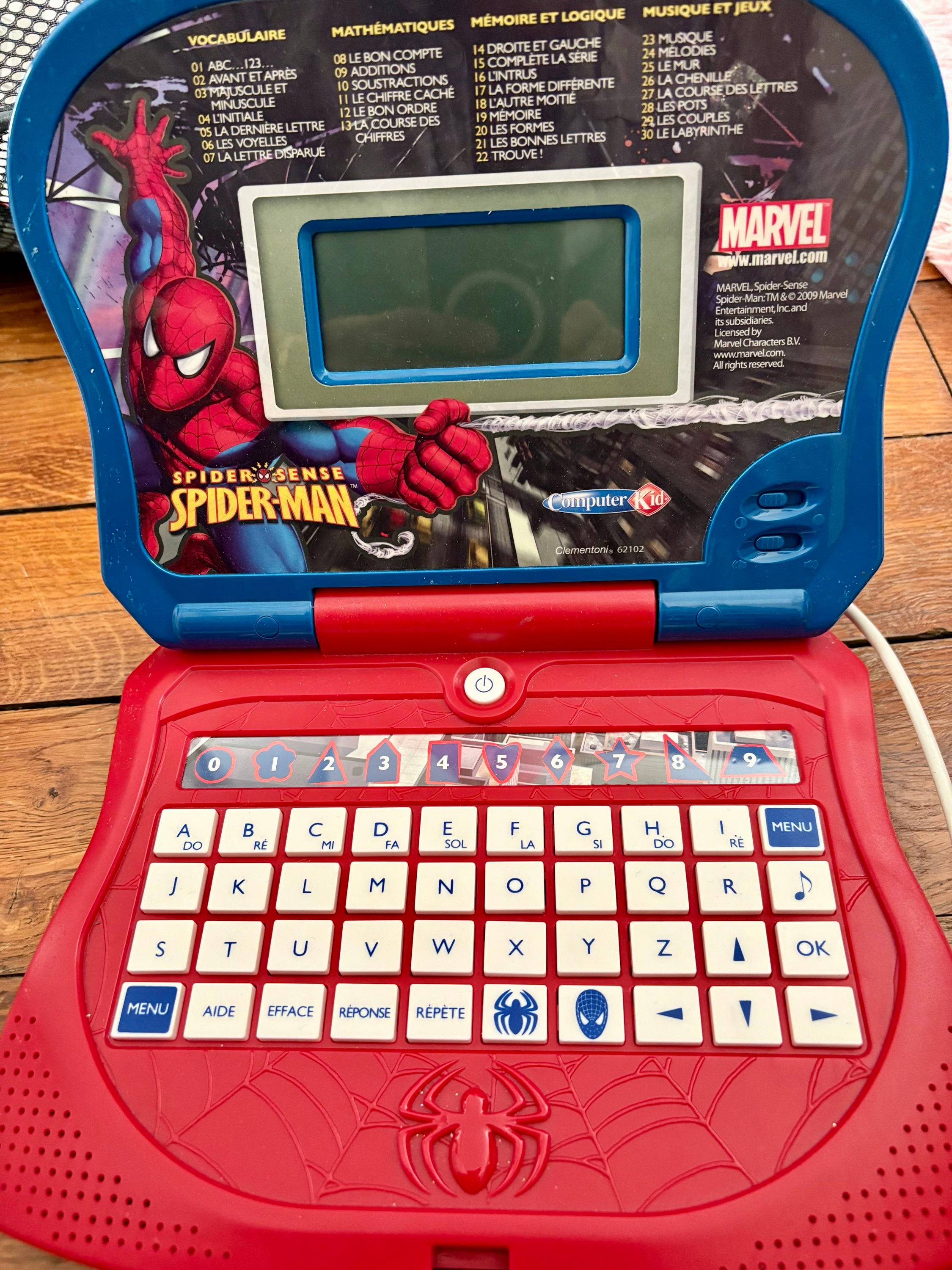 Vends ordinateur portable éducatif Spiderman