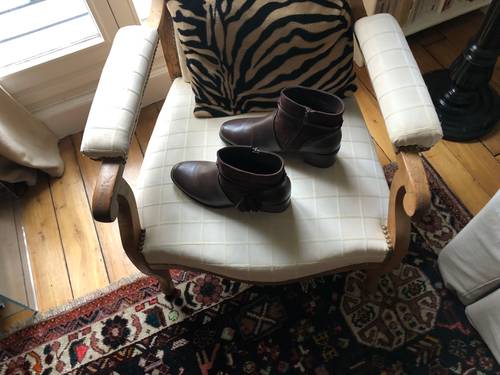 Vends bottines élégantes - Pointure 40 talon confortable excellent état idéales saison
