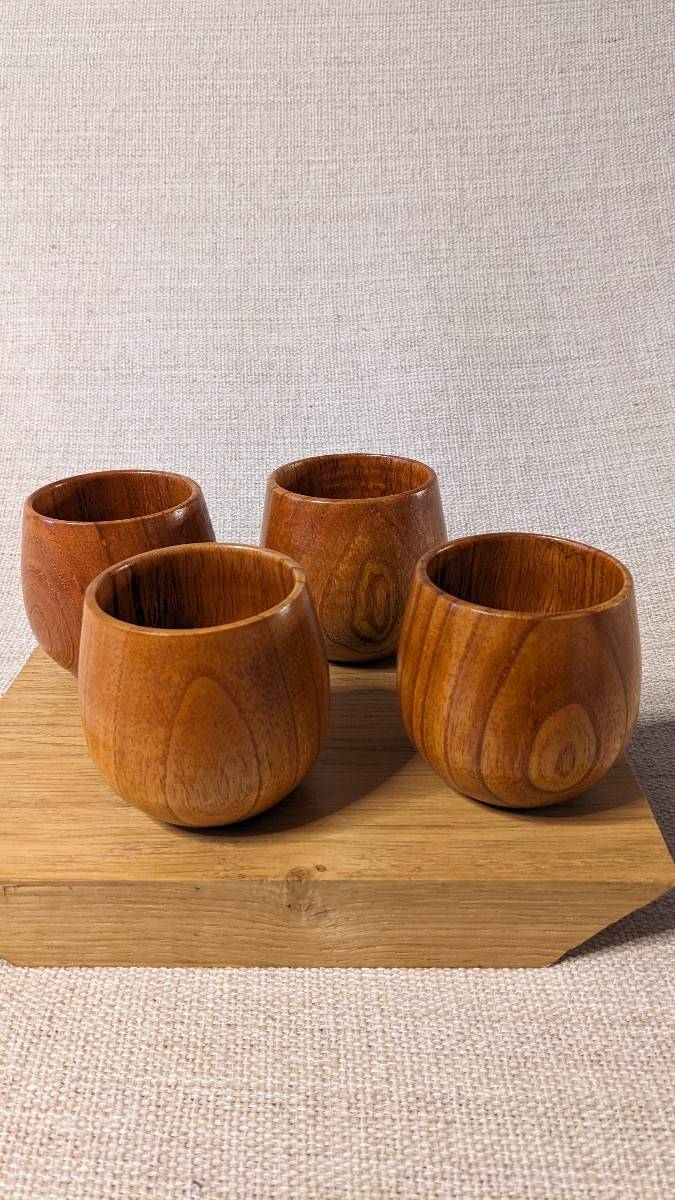 Vends lot 2 tasses à café Thé en bois