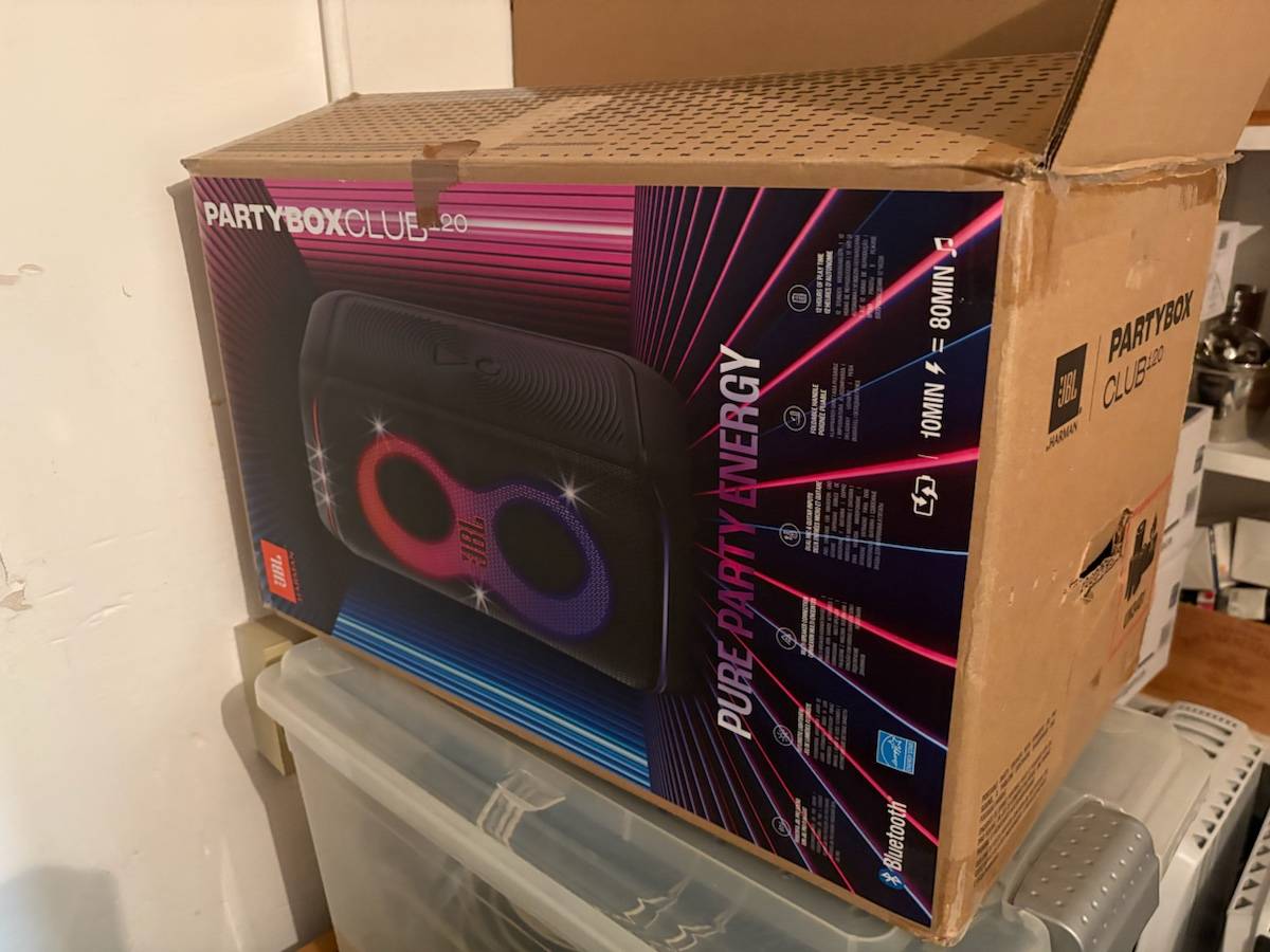 Loue enceinte JBL PARTY BOX CLUB 120