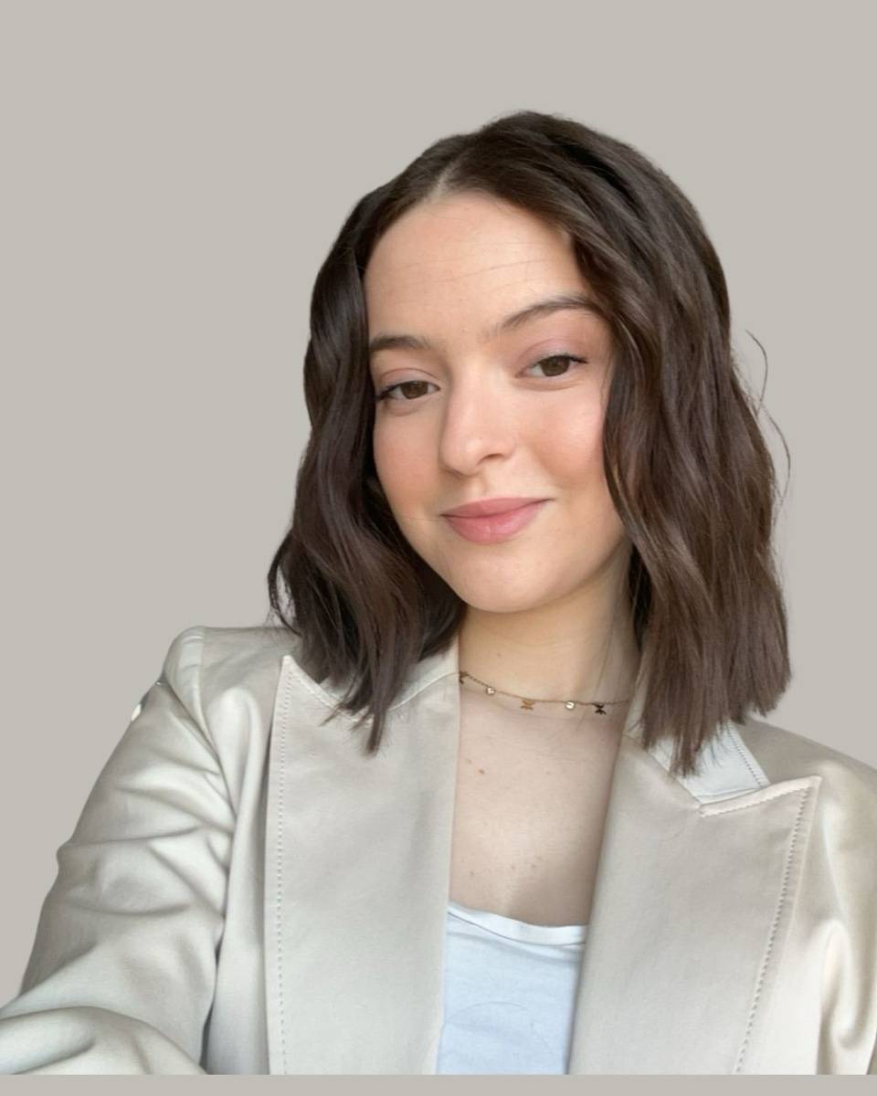 Nounou expérimentée disponible à temps plein à Paris propose ses services