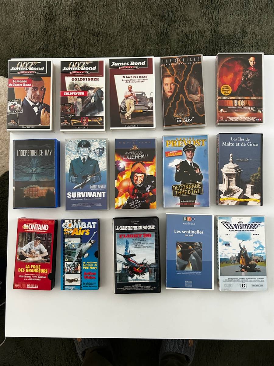 Lot de 15 cassettes vidéo VHS