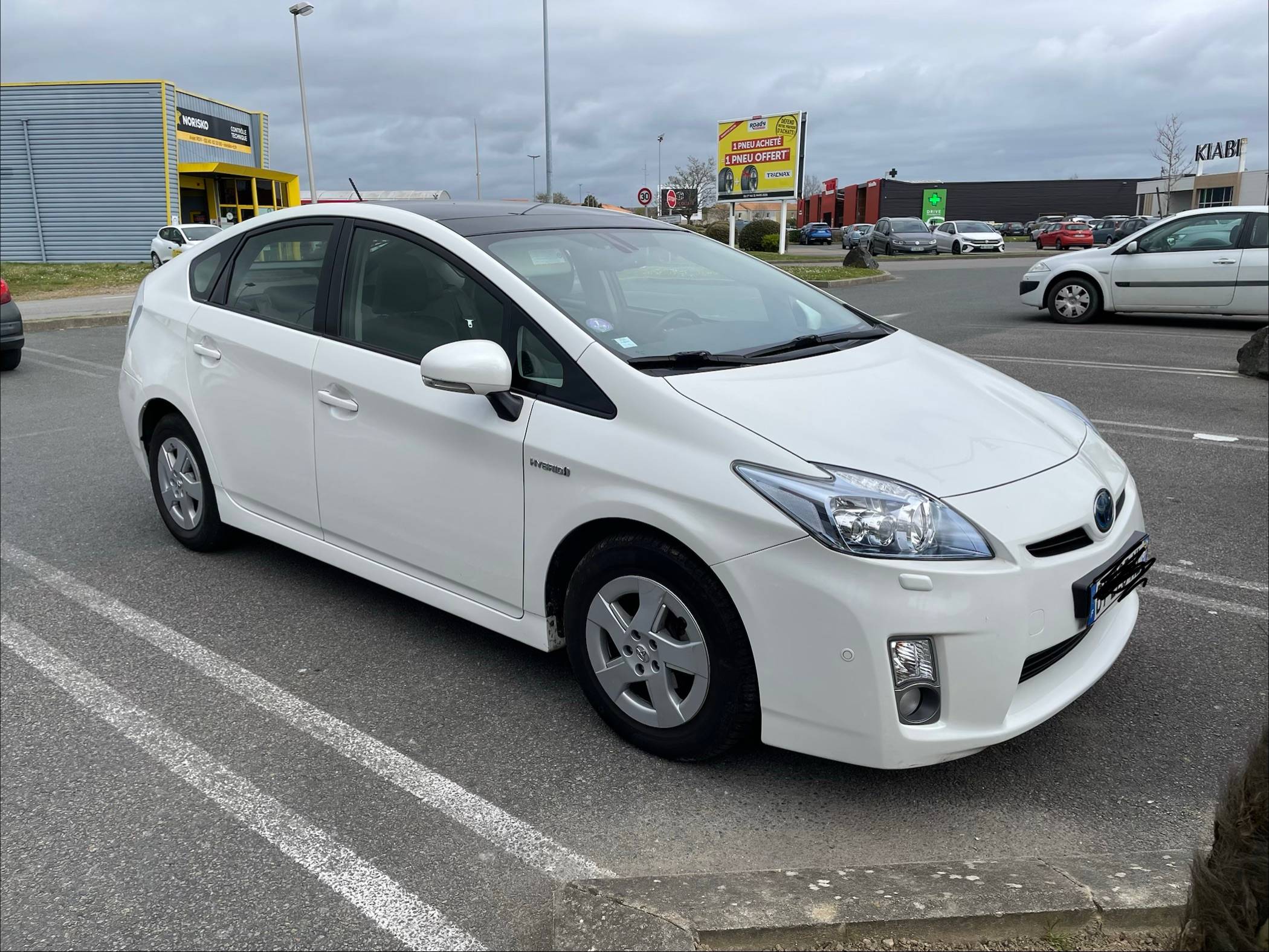 Vends Toyota Prius 3, 2011, 76000km