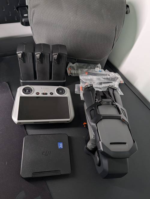 ✈️ Drone DJI Mavic 3 Pro Fly More Combo ✈️