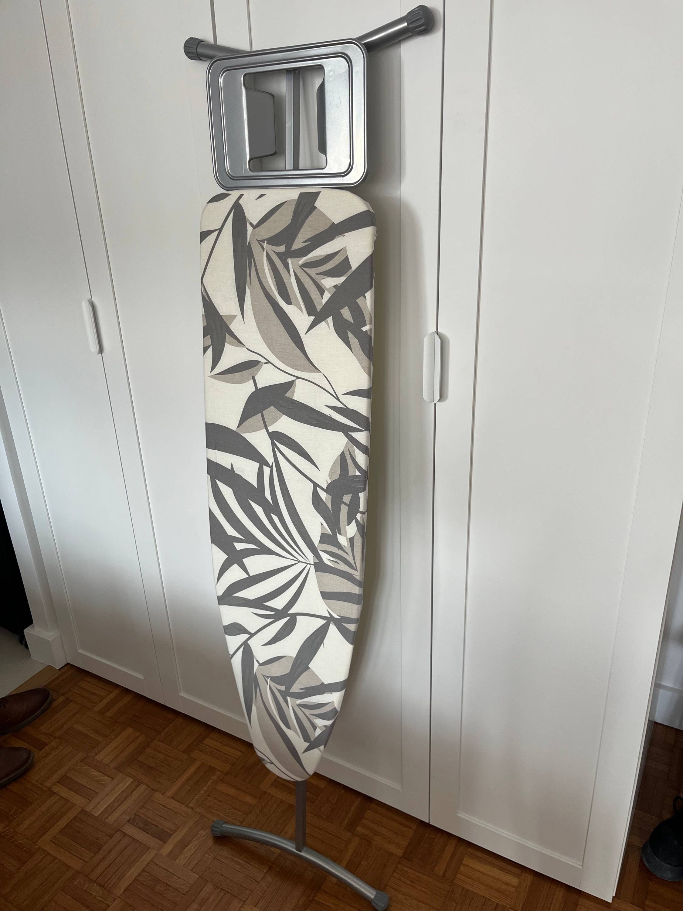 Vends planche à repasser