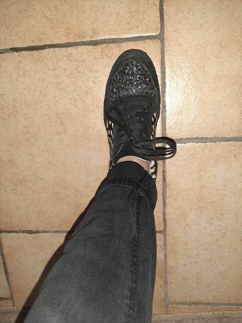 Vends paire de baskets - Pointure 35