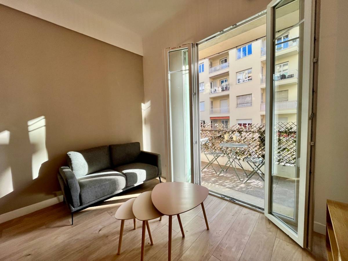 🏡 À louer – Charmant T2 meublé avec balcon – Nice Libération/Vernier ✨