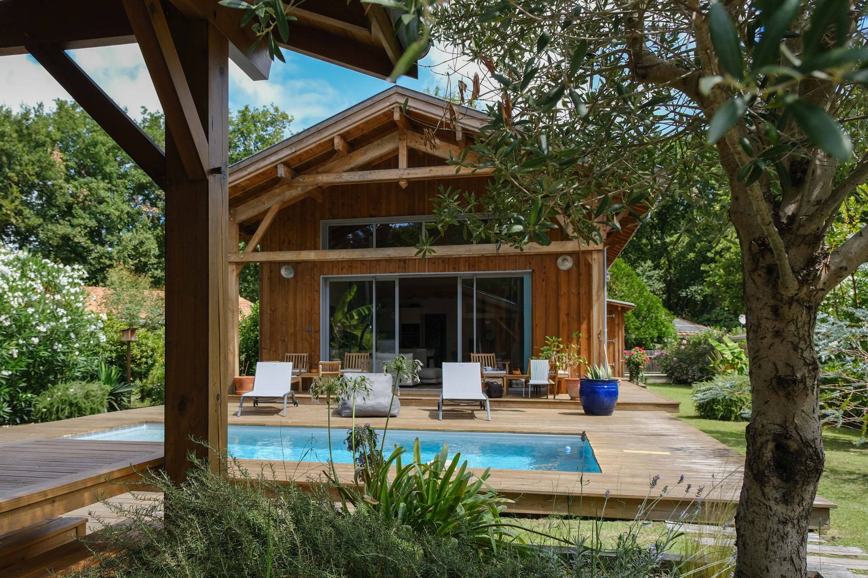 Loue maison en bois - 3 chambres, climatisation et piscine à La Teste - 6 couchages