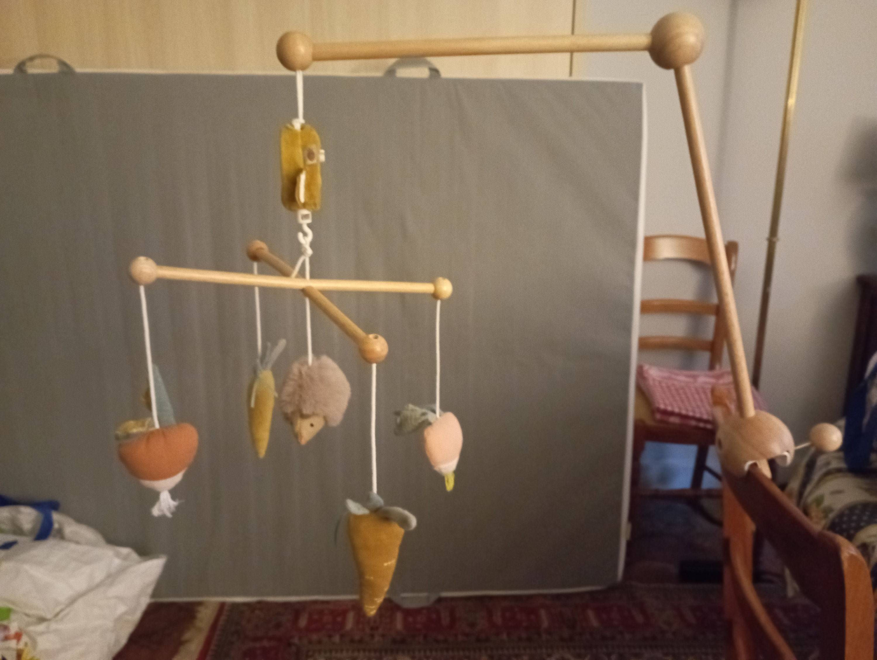 Vends mobile musical Moulin Roty neuf