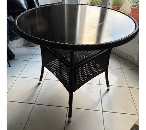 Vends table de jardin ronde