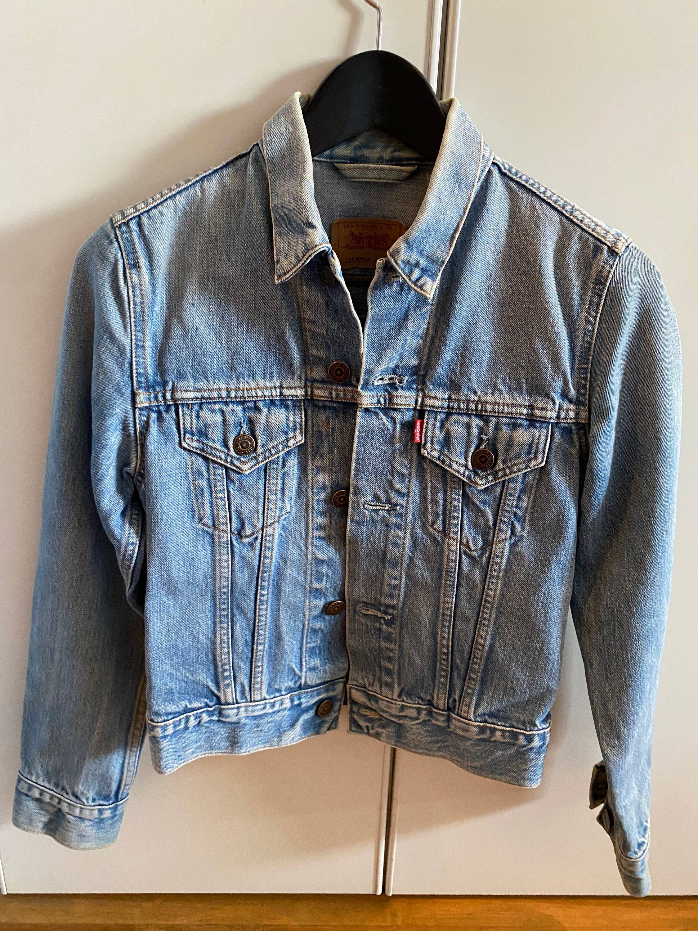Vends veste en jean Levi’s vintage en excellent état - Taille S
