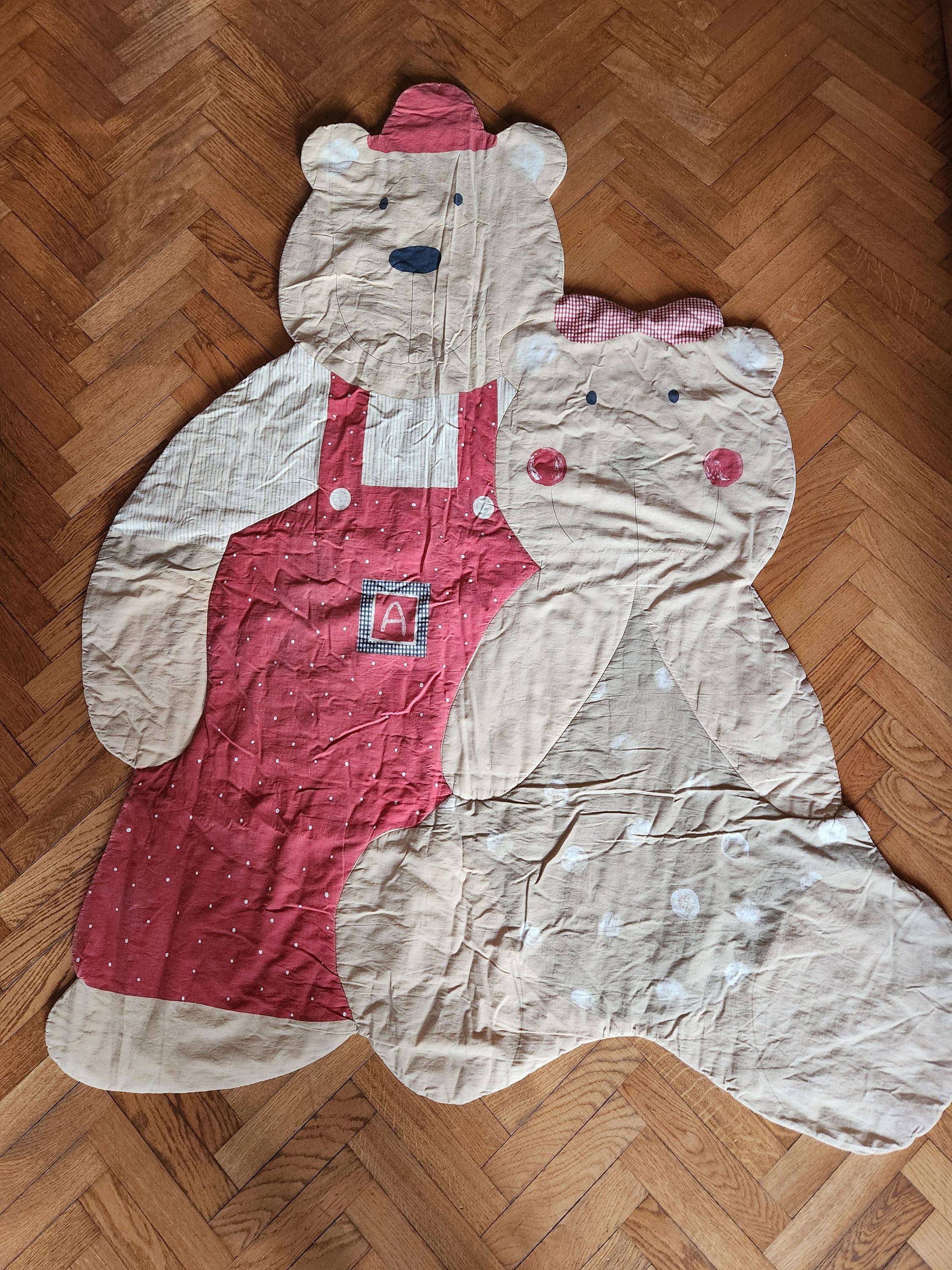 Tapis d’éveil bébé