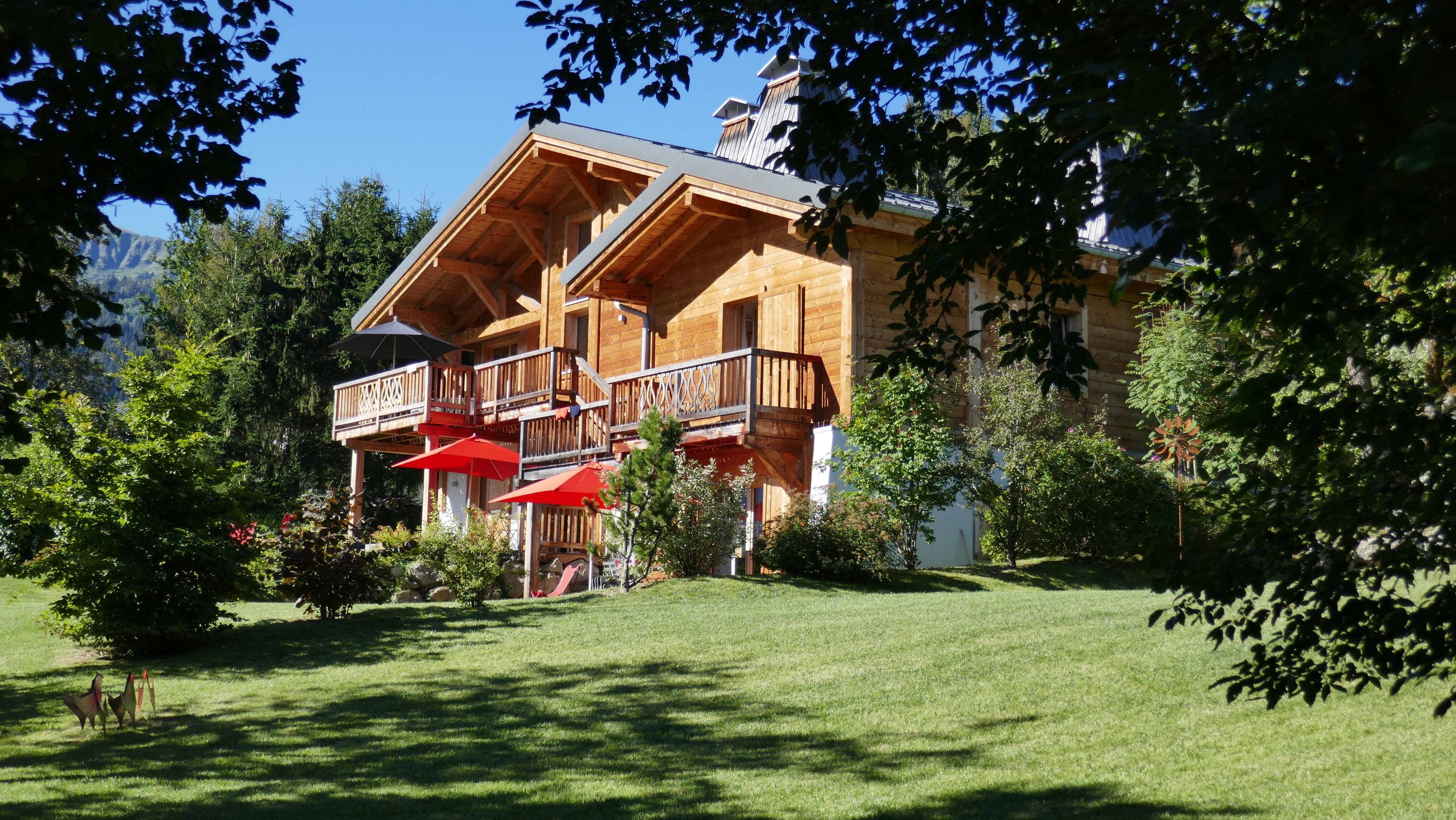 Loue chalet "Blanche" face au Mont Blanc - 15 couchages - 8 ch - Saint-Gervais-les-Bains (74)