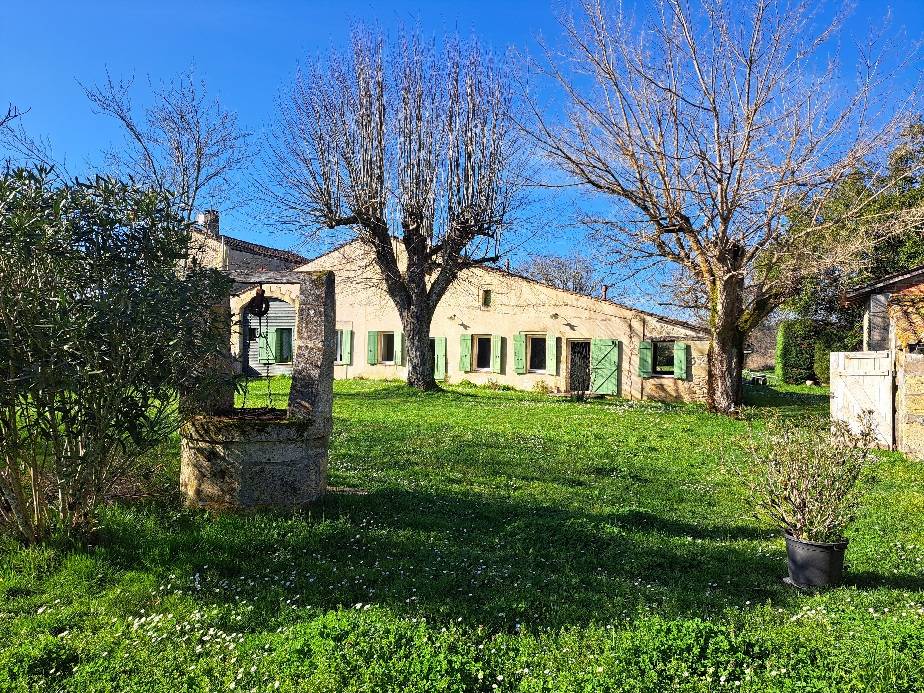 Vends maison - 260m²
